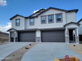 9842 S 11th St, Phoenix, AZ 85042