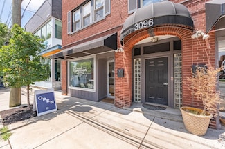 3096 Madison Rd, Cincinnati, OH 45209