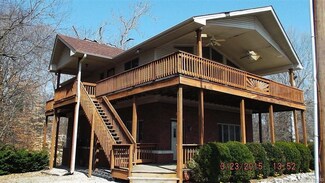 62 Arctic Springs Rd, Jeffersonville, IN 47130
