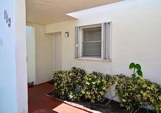 2561 Boundbrook 112 Blvd Unit 112, West Palm Beach, FL 33406