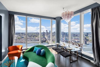 252 South St Unit 68C, New York, NY 10002