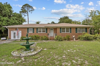635 N College Rd, Wilmington, NC 28405