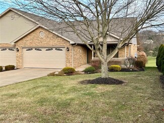 215 Pinehurst Dr, Dover, OH 44622