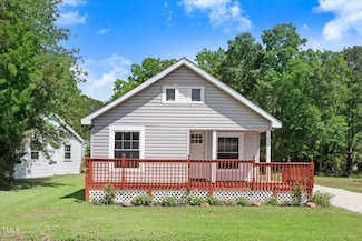 226 Fulcher Landing Rd, Sneads Ferry, NC 28460