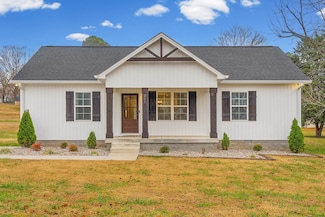 205 Maple St, Adams, TN 37010