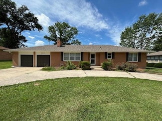 3720 Blue Ridge Blvd, Independence, MO 64052