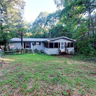 281 Mockingbird Dr, Monticello, GA 31064