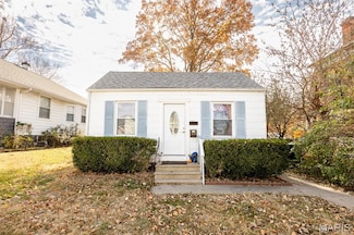 10 E South St, Mascoutah, IL 62258