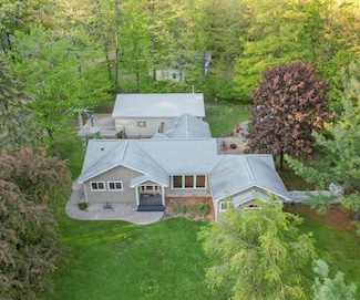 4841 Pear Way, Farwell, MI 48622