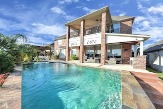 17859 Camp Cove Dr, Cypress, TX 77429