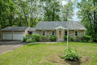 50 Poole St, Ludlow, MA 01056