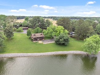 100 Acree Ln, Estill Springs, TN 37330