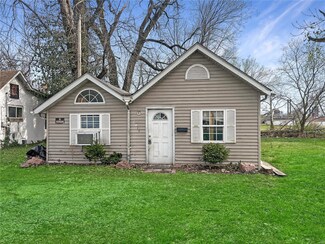 2814 E 24th St, Granite City, IL 62040