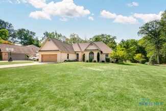 3320 Turnberry Dr, Findlay, OH 45840