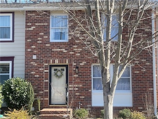 713 Sturgis Dr, North Chesterfield, VA 23236