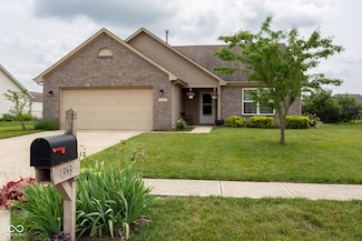 4353 W Parkway Ct, New Palestine, IN 46163