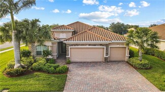 2121 Satsuma Ln, Naples, FL 34120