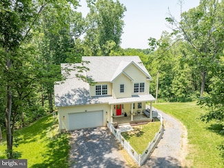 167 Hyde Park Ln, Charles Town, WV 25414