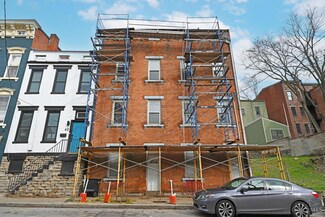 64 E Clifton Ave, Cincinnati, OH 45202