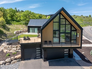 1113 S Quail Hollow, Huntsville, UT 84317