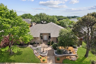 5724 Still Forest Dr, Dallas, TX 75252