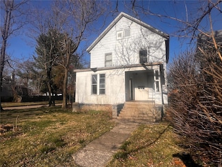236 S Cherry St, Centralia, IL 62801