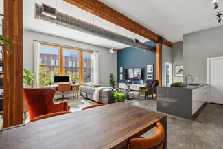 2502 Live Oak St Unit 208, Dallas, TX 75204