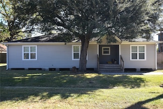 202 Wahl St, Crosby, TX 77532