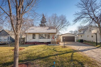 6706 France Ave N, Minneapolis, MN 55429