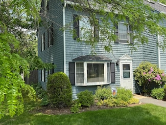 80 Baldwin Dr, Bangor, ME 04401