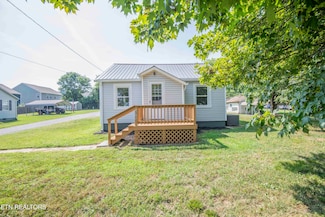 1920 Morganton Rd, Maryville, TN 37801