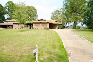 214 Dogwood Ln, Farmerville, LA 71241