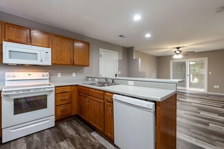 109 Garden Cir Unit 107-2, Branson, MO 65616