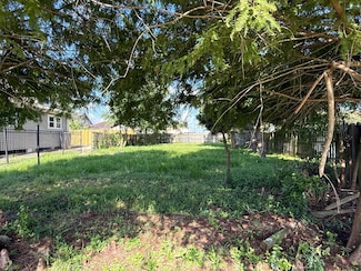 5240 Pasteur Blvd, New Orleans, LA 70122