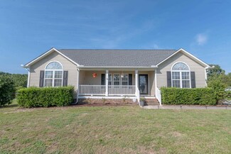 80 Gordon Farm Dr, Benson, NC 27504
