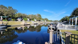 556 Waterway Dr, Lake Wales, FL 33898