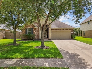 621 Rocky Hollow Ln, League City, TX 77573