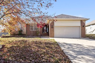 623 N Spout Spring St, Nixa, MO 65714