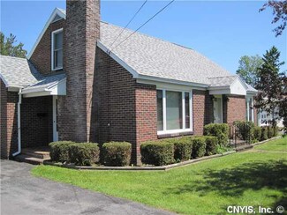30 Hungerford Ave, Adams, NY 13605