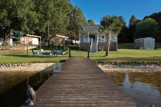 125 Mitchum Dr, Ninety Six, SC 29666