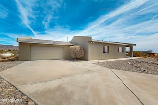5075 Chaparrita Ct, Las Cruces, NM 88011