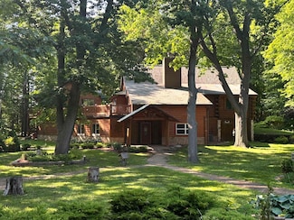 8089 Stewart Ln, Sturgeon Bay, WI 54235