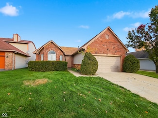 1547 Parkthorne Dr, Indianapolis, IN 46229