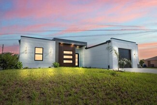 4623 7th St W, Lehigh Acres, FL 33971