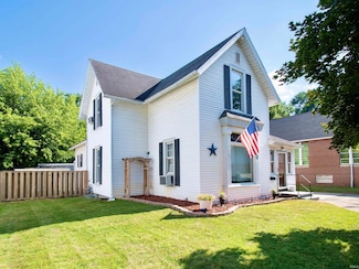 310 E Mitchell St, Kendallville, IN 46755