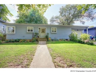 813 W Daniel St, Champaign, IL 61820