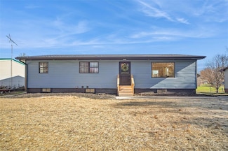 213 Davenport Ave, Baxter, IA 50028