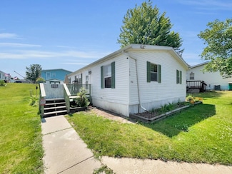 2500 Mann Rd Unit 130, Clarkston, MI 48346