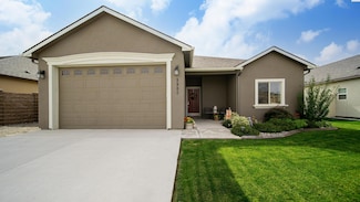 8902 Sophie Rae Ct, Pasco, WA 99301