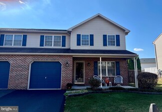 6218 Pond View Dr, Birdsboro, PA 19508